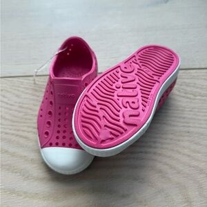 NWOT Native Jefferson Kids Shoes - Pink